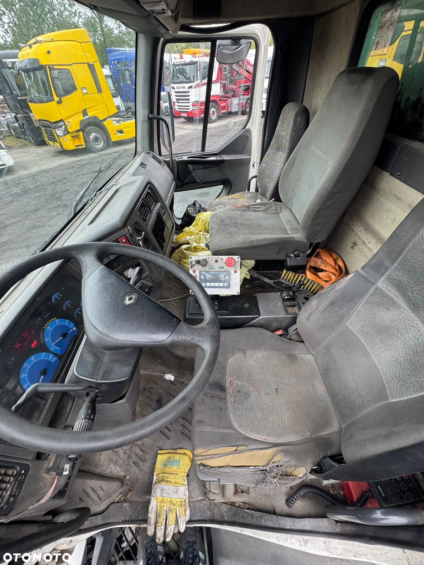 Renault Premium 270 dci - 16