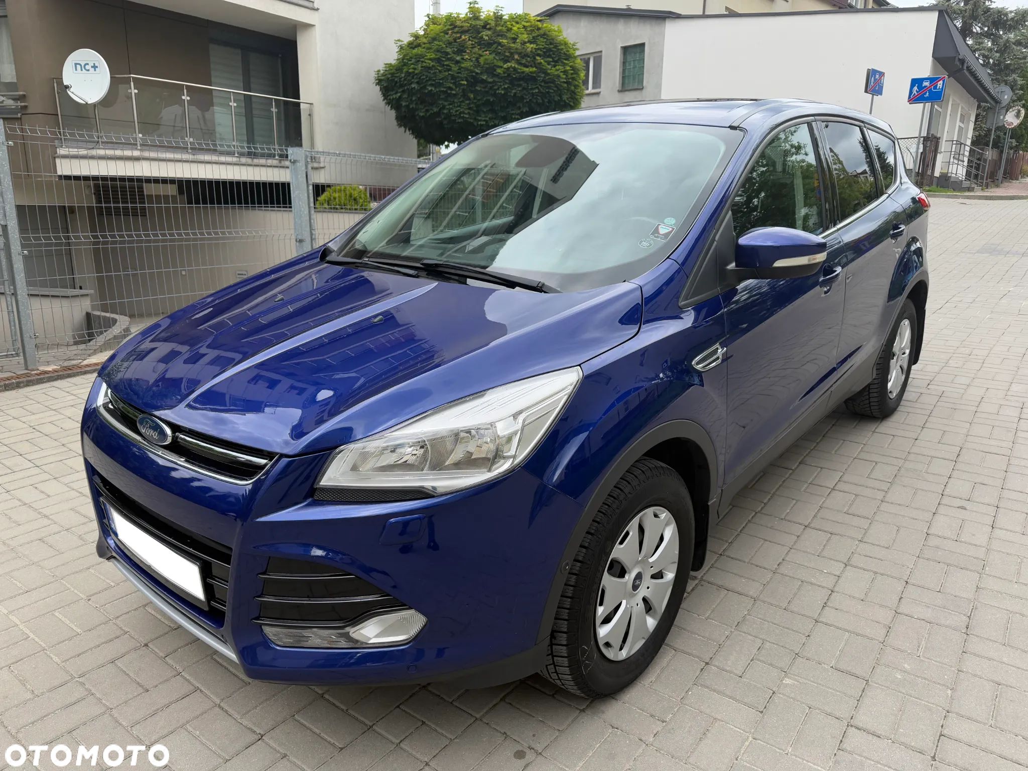 Ford Kuga 1.5 EcoBoost 2x4 Titanium - 1