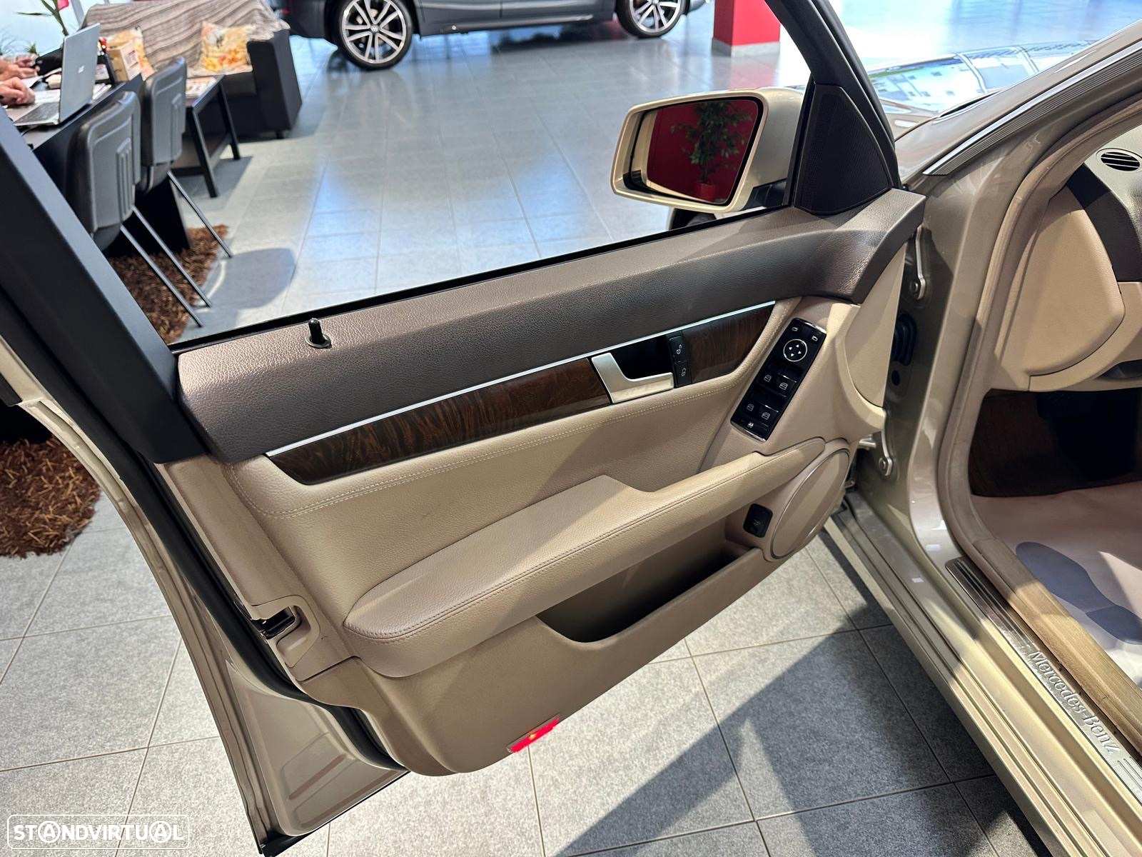Mercedes-Benz C 220 CDi Avantgarde BlueEfficiency Aut. - 16