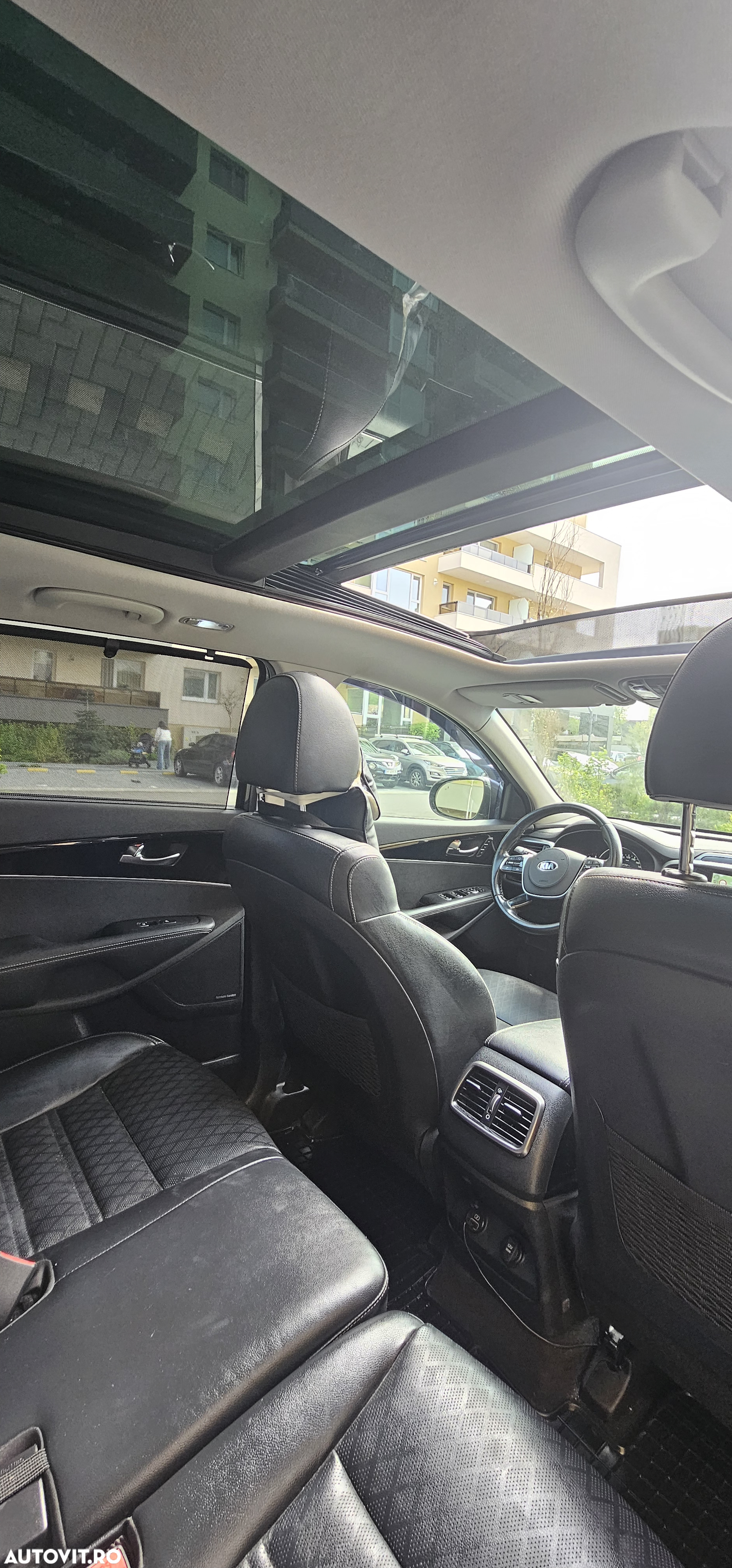 Kia Sorento - 36