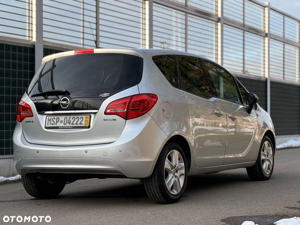 Opel Meriva - 12