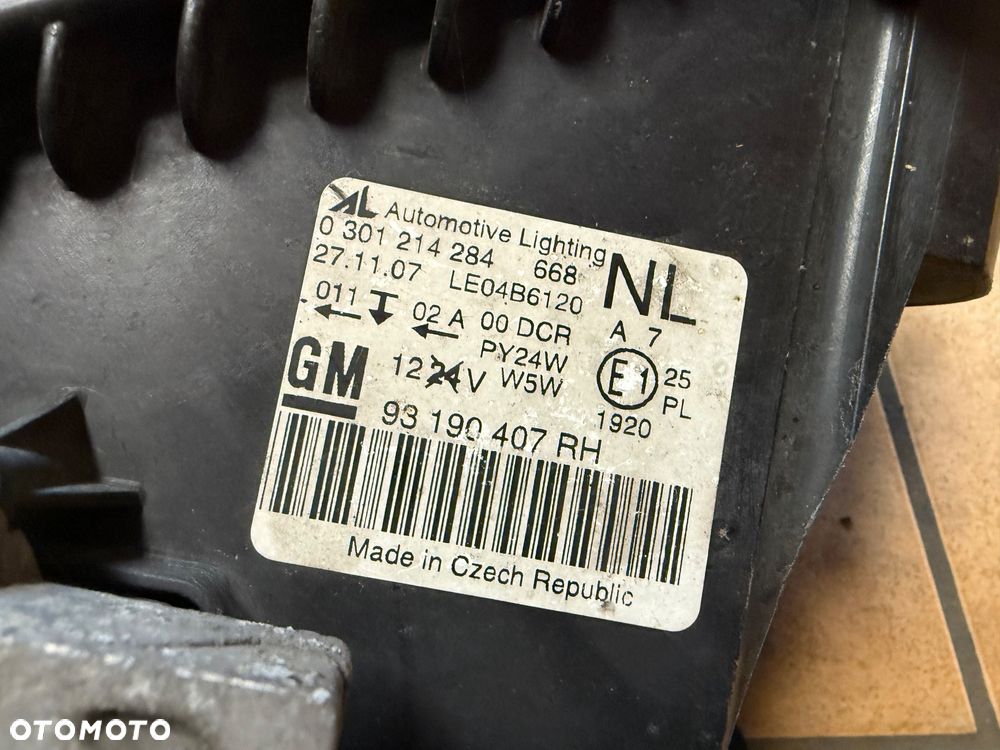 KOMPLET LAMP OPEL ZAFIRA B XENON - 8