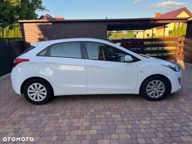 Hyundai i30 1.6 CRDi BlueDrive Classic - 8