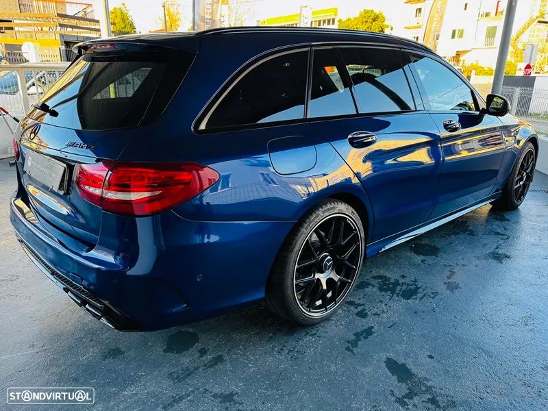 Mercedes-Benz C 220 d AMG Line - 4