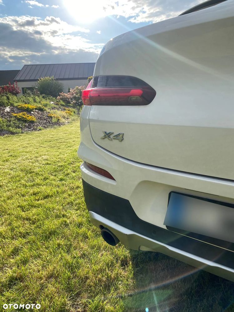 BMW X4 xDrive30i xLine - 22