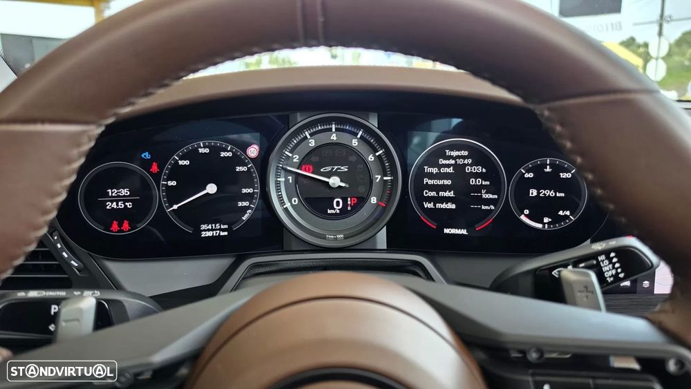 Porsche porsche-992 Targa 4 GTS PDK - 11