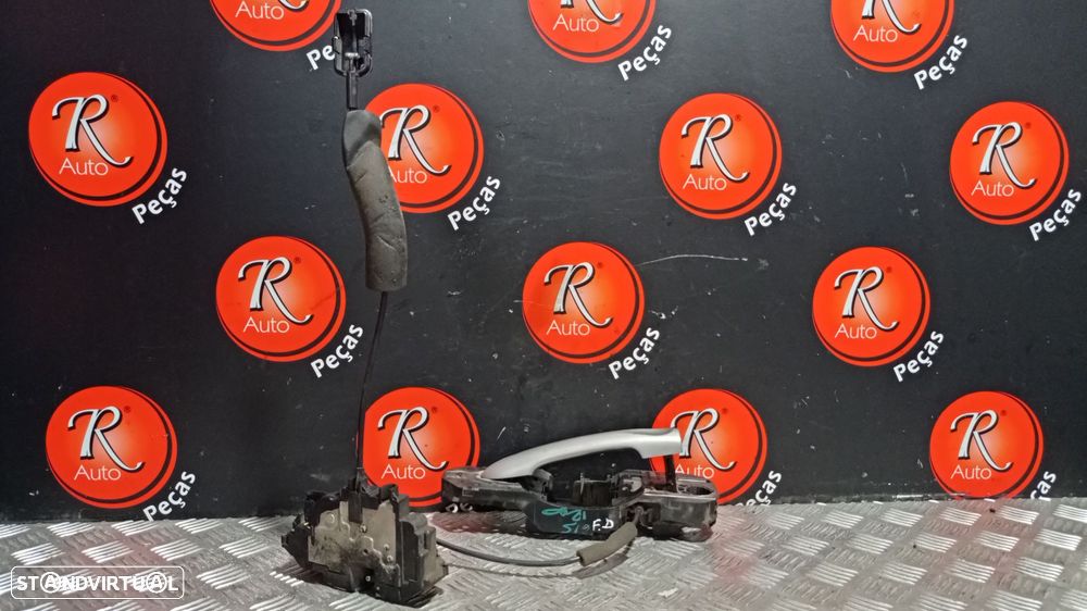 Puxador Exterior Frente Direito Renault Megane Iii Hatchback (Bz0/1_) - 1