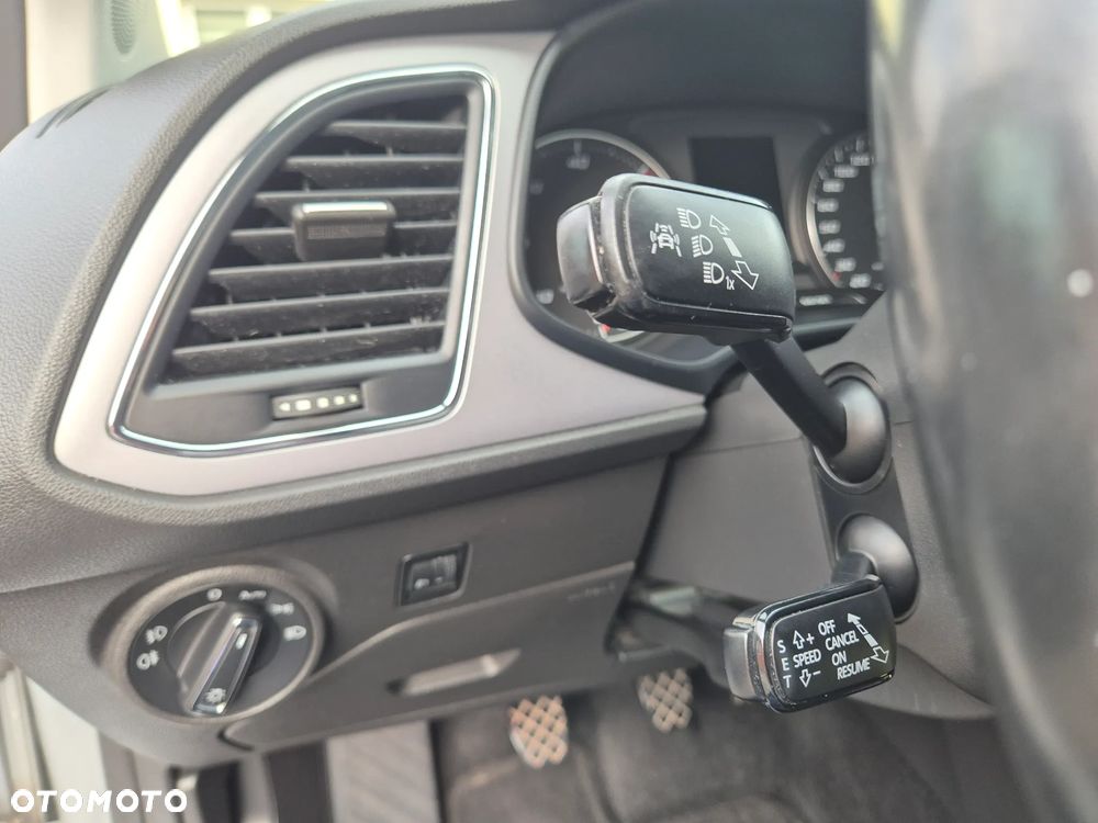 Seat Leon 2.0 TDI DPF Start&Stop XCELLENCE - 22