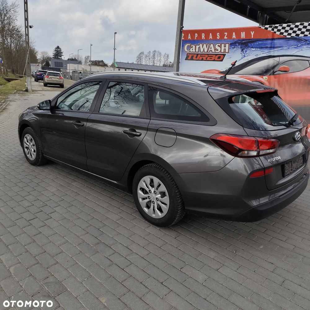 Hyundai i30 1.4 Classic - 9