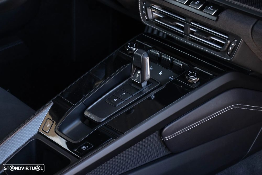 Porsche 911 (992) - 45