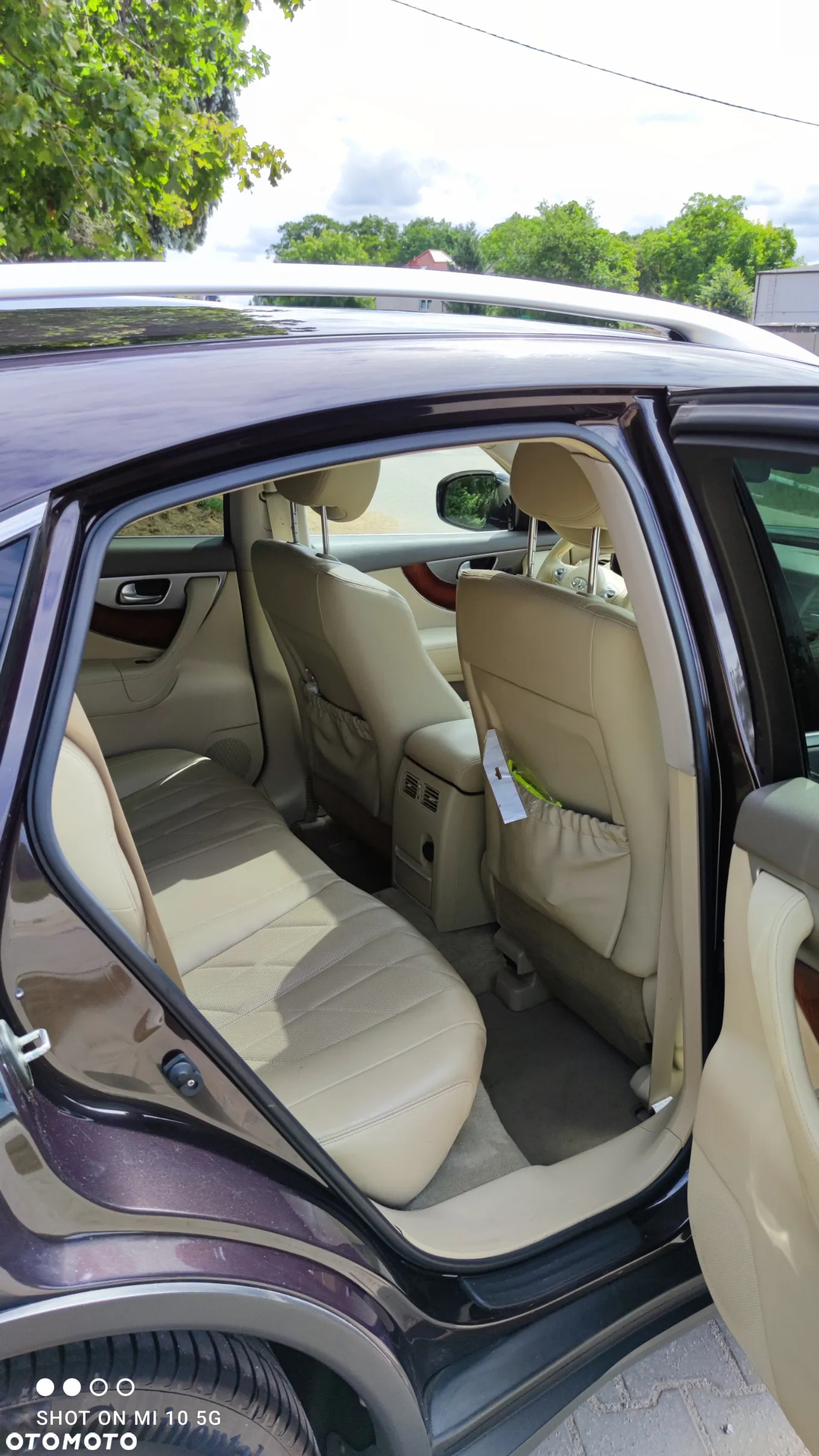 Infiniti QX70 3.0d S - 9