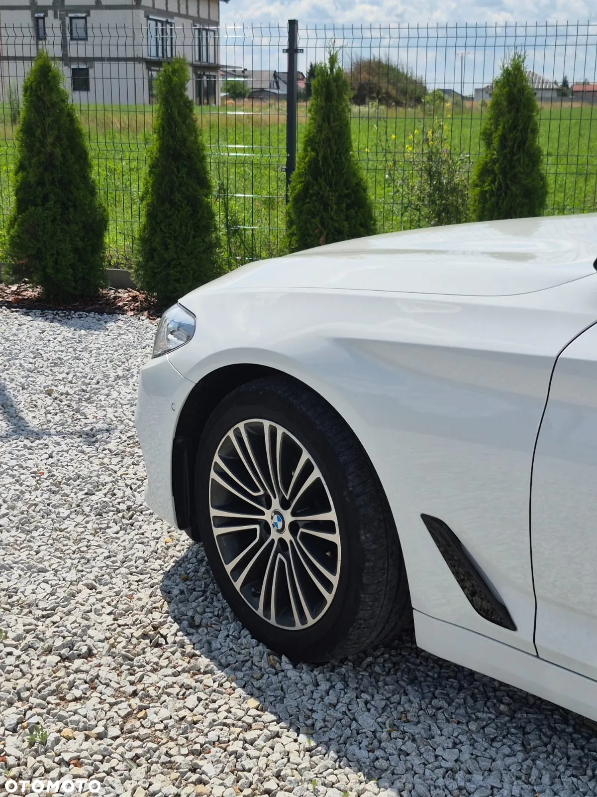BMW Seria 5 520d Sport Line - 33