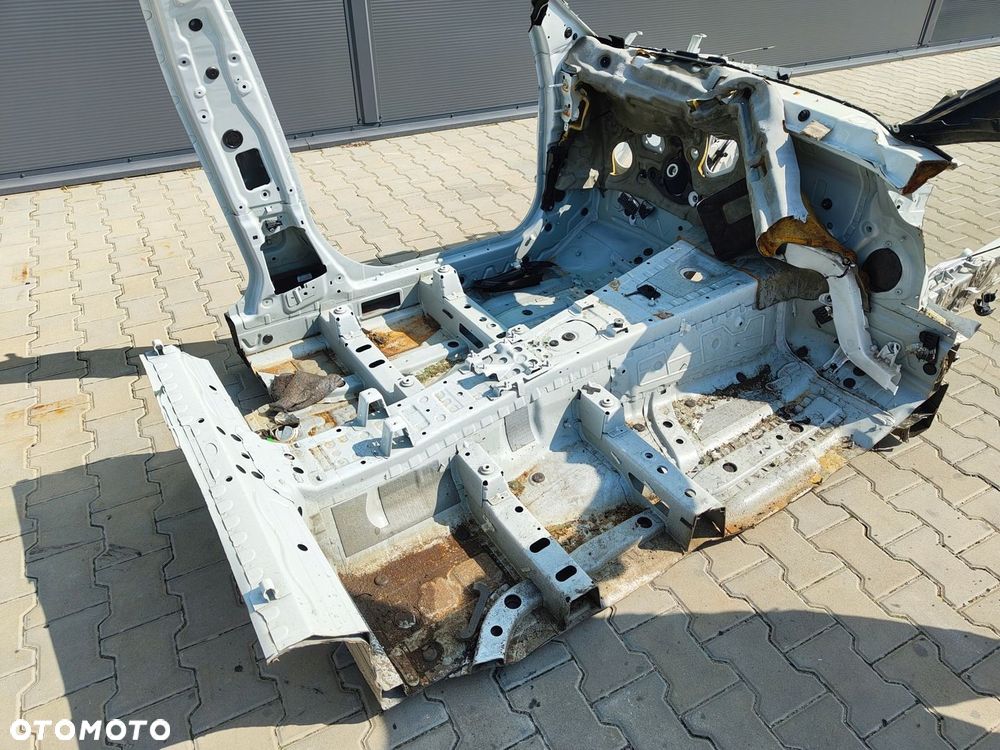 BMW X3 G01 ĆWIARTKA PODŁUŻNICA SŁUPEK KIELICH A300 - 4