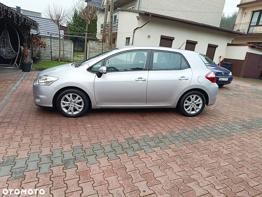 Toyota Auris 1.33 VVT-i Premium - 8