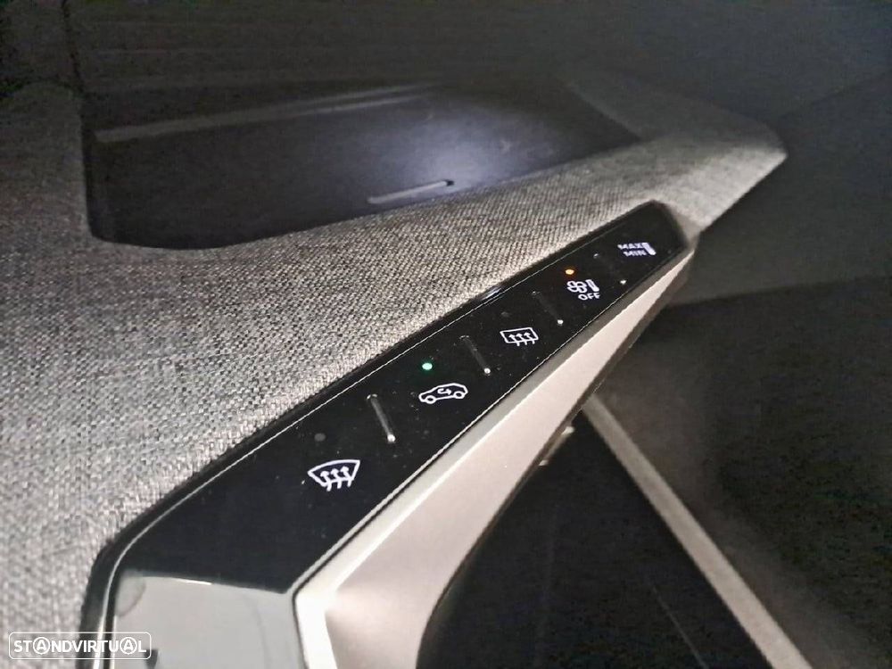 Peugeot 3008 1.2 Hybrid Allure e-DCS6 - 22