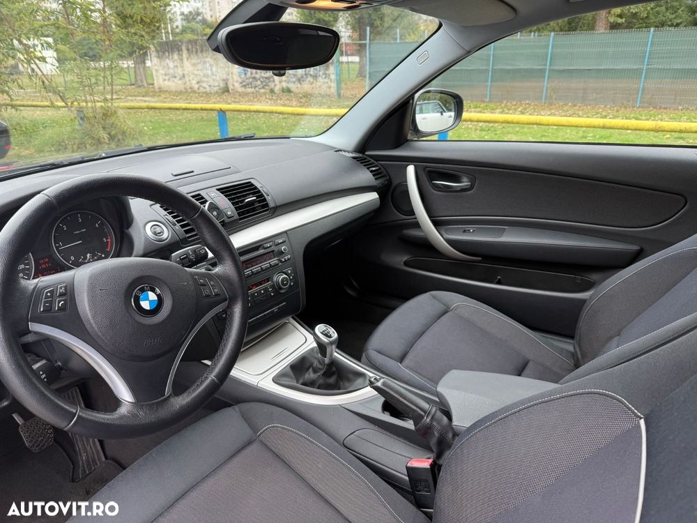 BMW Seria 1 118d - 2