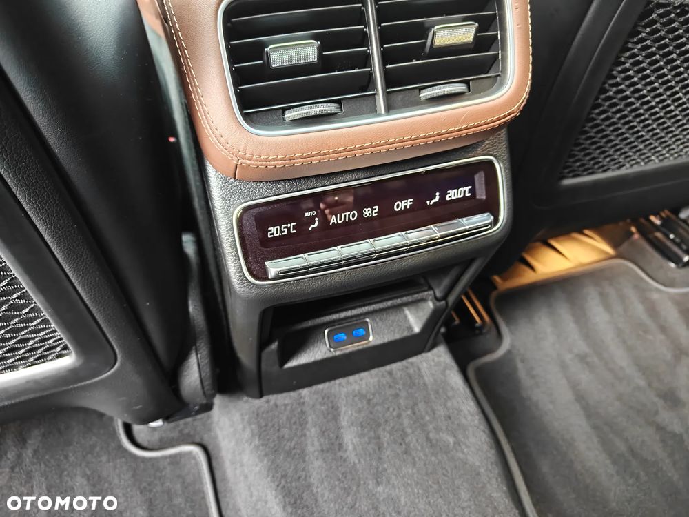 Mercedes-Benz GLE AMG 53 4-Matic Premium Plus - 25