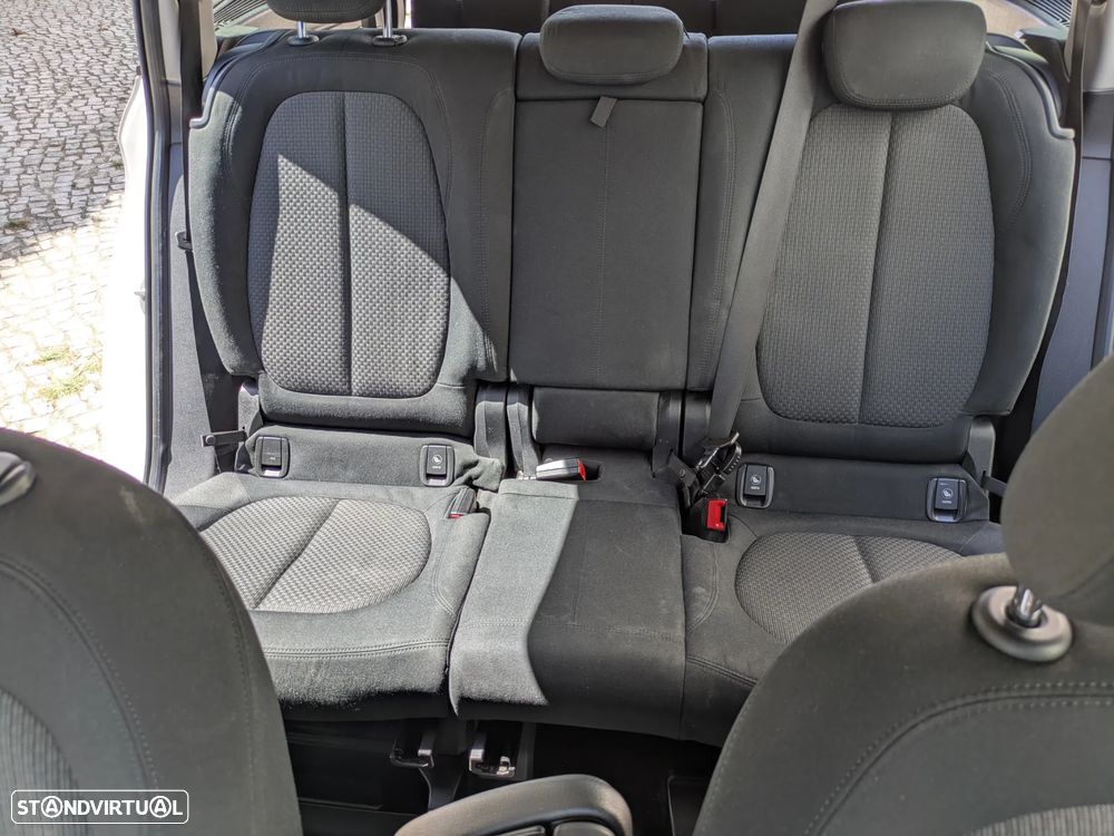 BMW 216 Active Tourer - 34