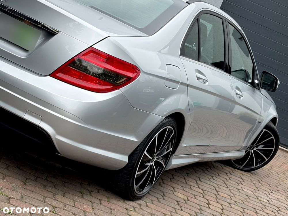 Mercedes-Benz Klasa C - 9