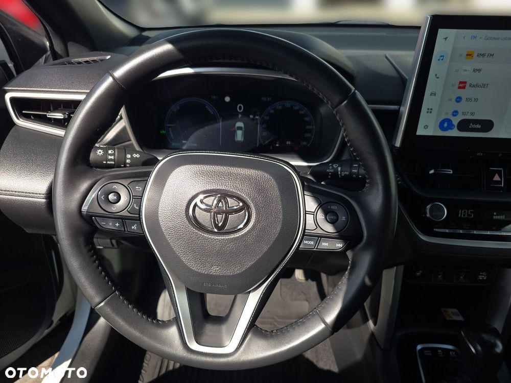 Toyota Corolla Cross - 16