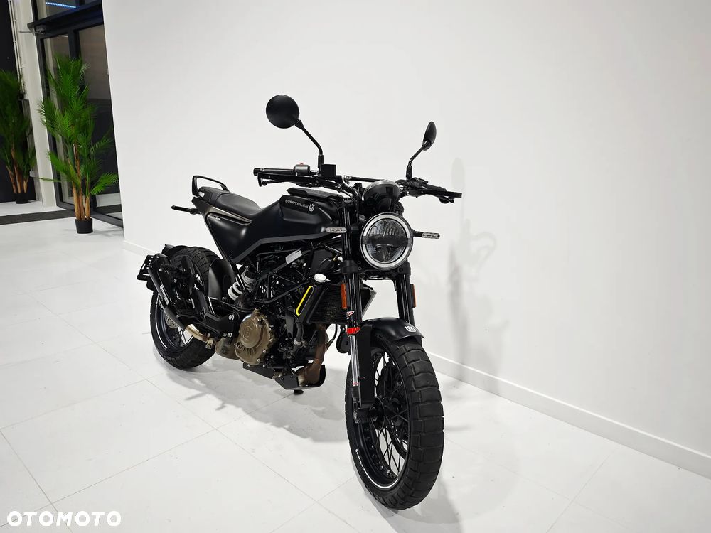 Husqvarna Svartpilen - 3