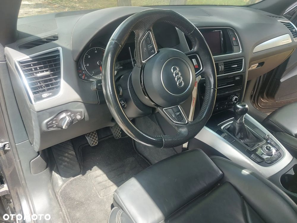 Audi Q5 2.0 TDI Quattro (clean diesel) - 25