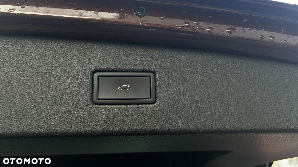 Volkswagen Tiguan - 16
