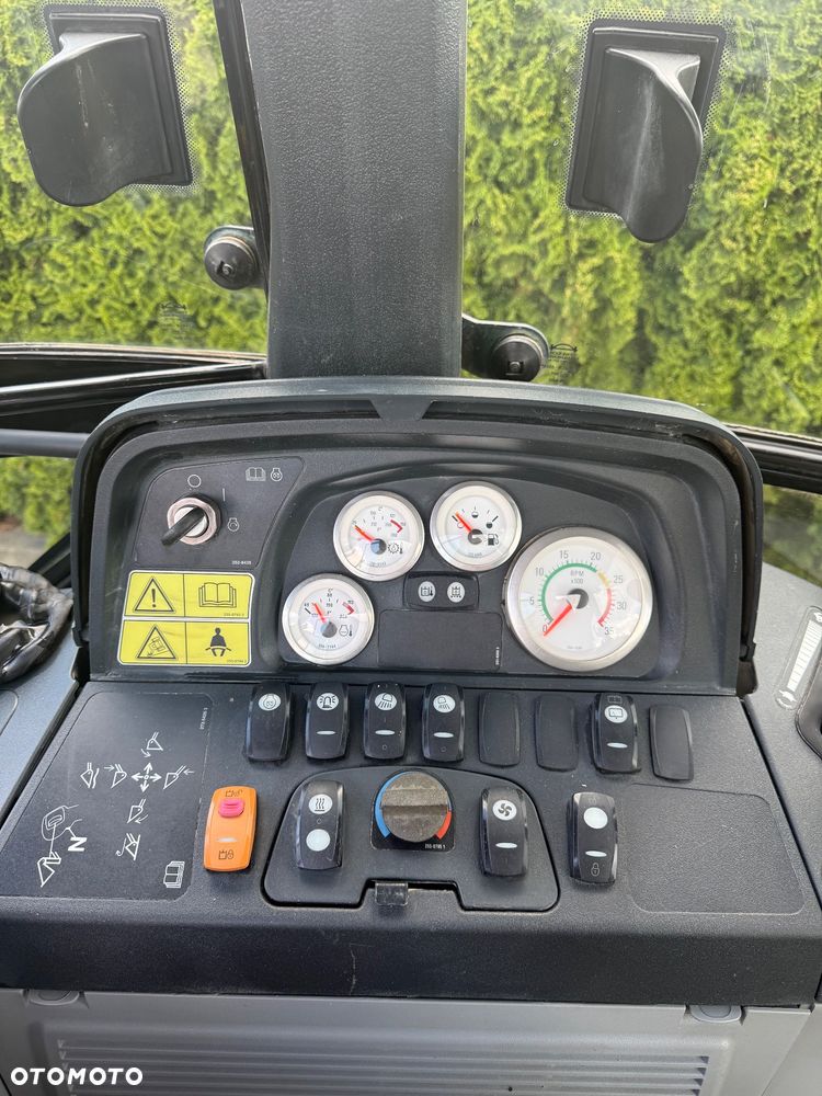 Caterpillar 432E - 9