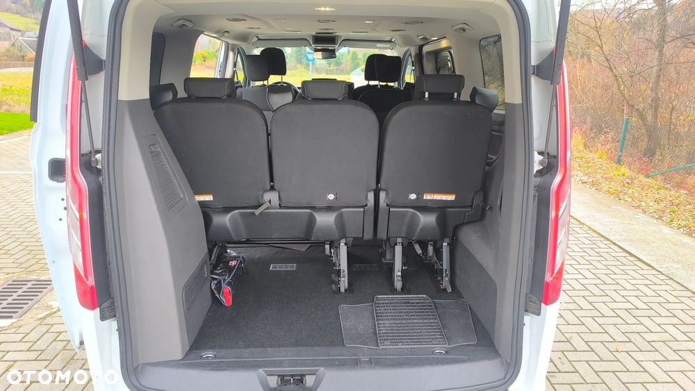 Ford Tourneo Custom 2.0 EcoBlue L1 Titanium - 11