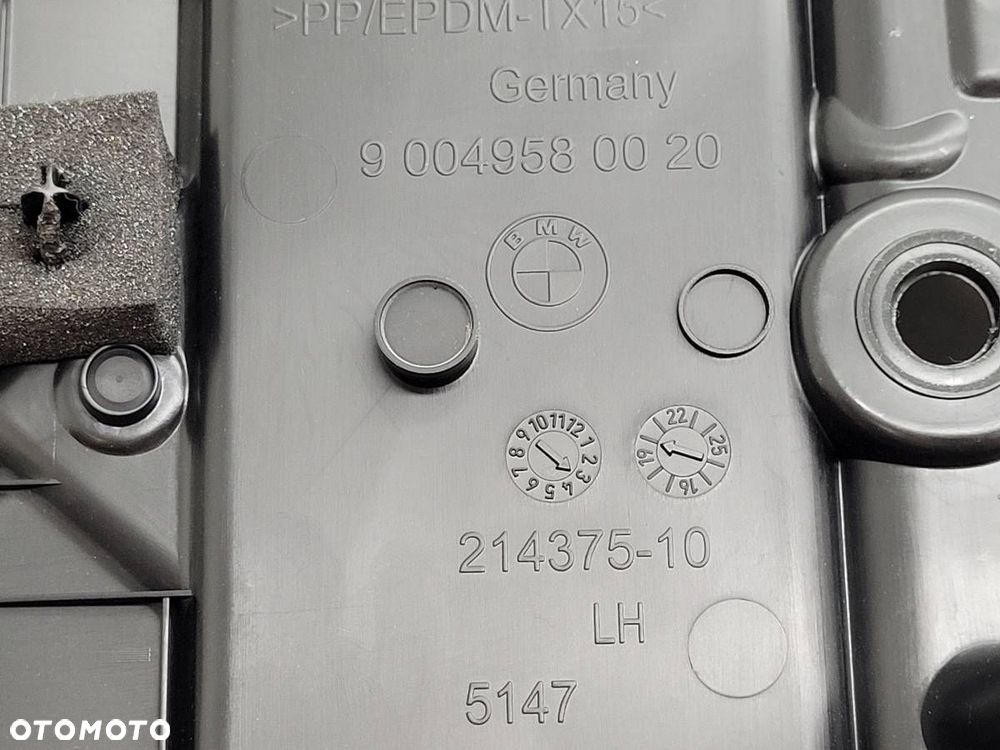 WSPORNIK MOCOWANIE BOCZKA BAGAŻNIKA BMW 5 G31 9004958 - 9