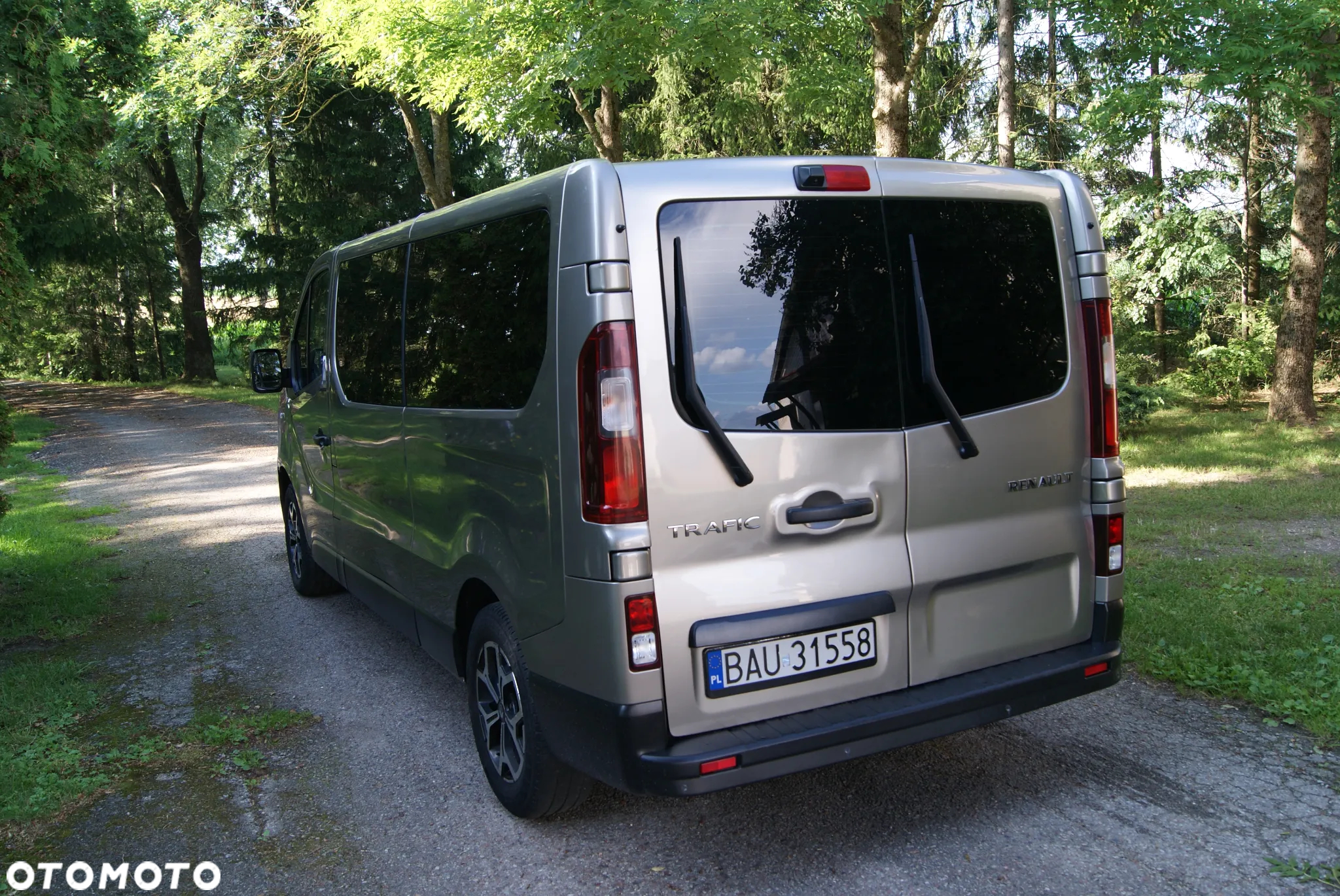 Renault Trafic SpaceClass 2.0 dCi - 4