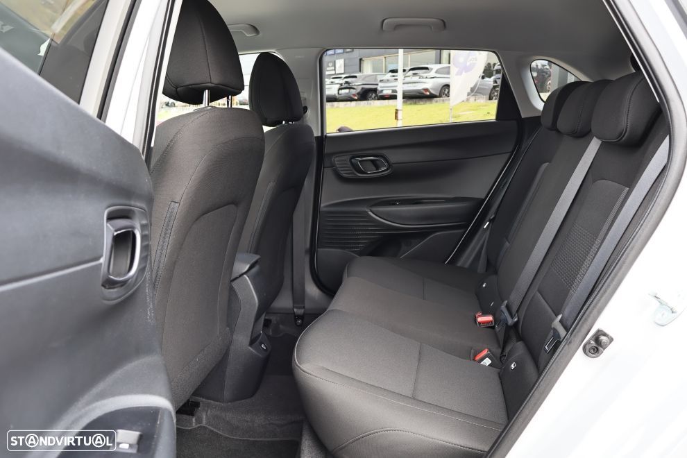 Hyundai i20 1.2 MPi Comfort - 33