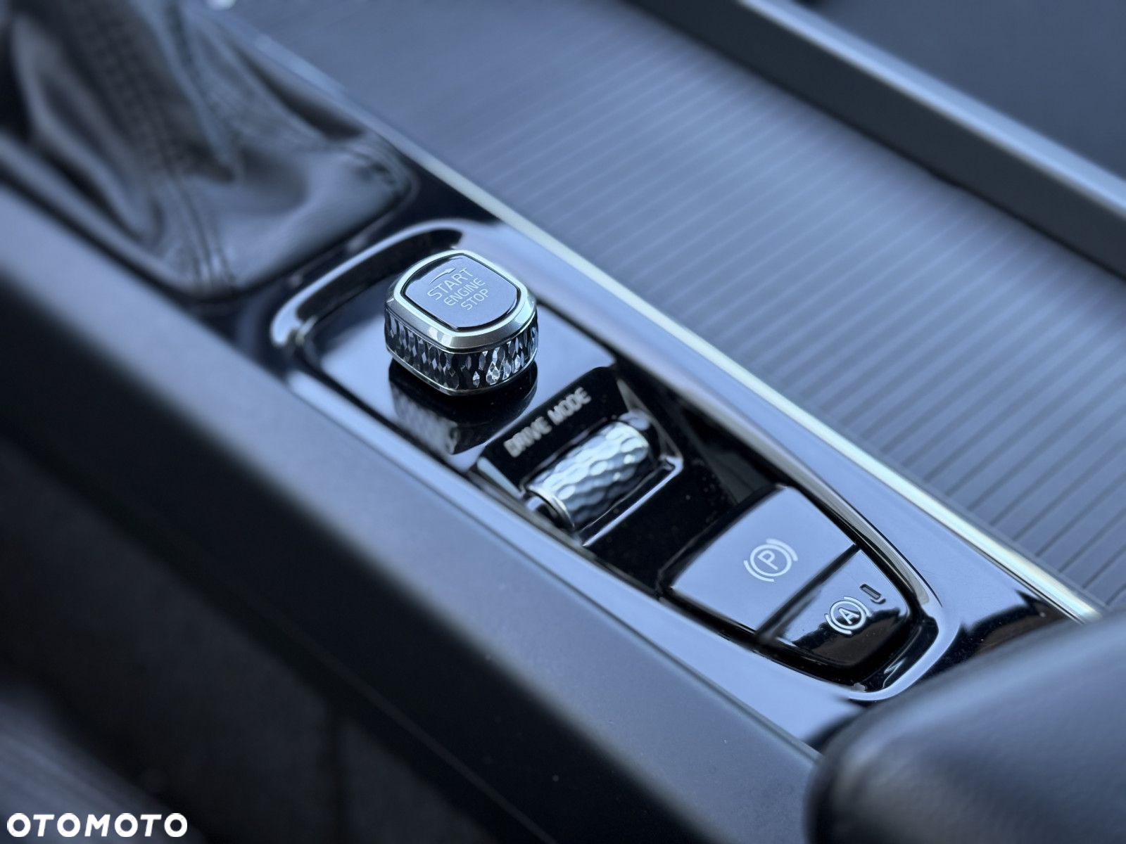 Volvo XC 60 - 21