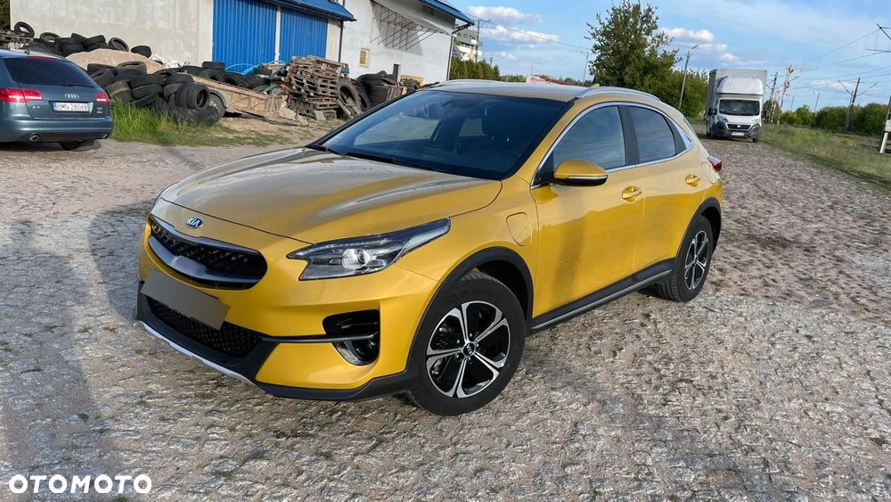 Kia XCeed - 10