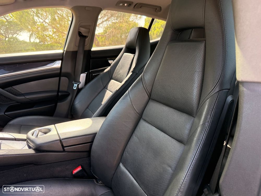 Porsche Panamera 3.0 V6 - 13