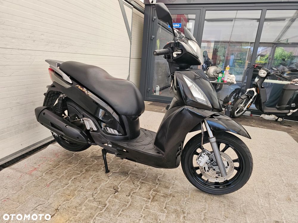 Kymco People - 13