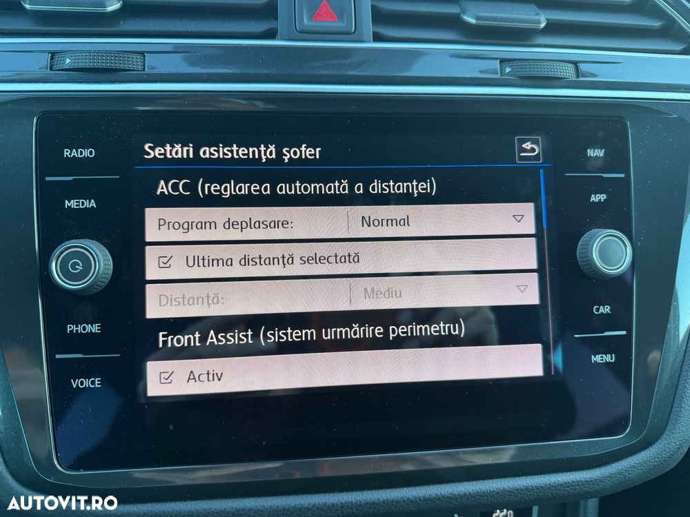 Volkswagen Tiguan 2.0 TDI SCR (BlueMotion Technology) Highline - 25