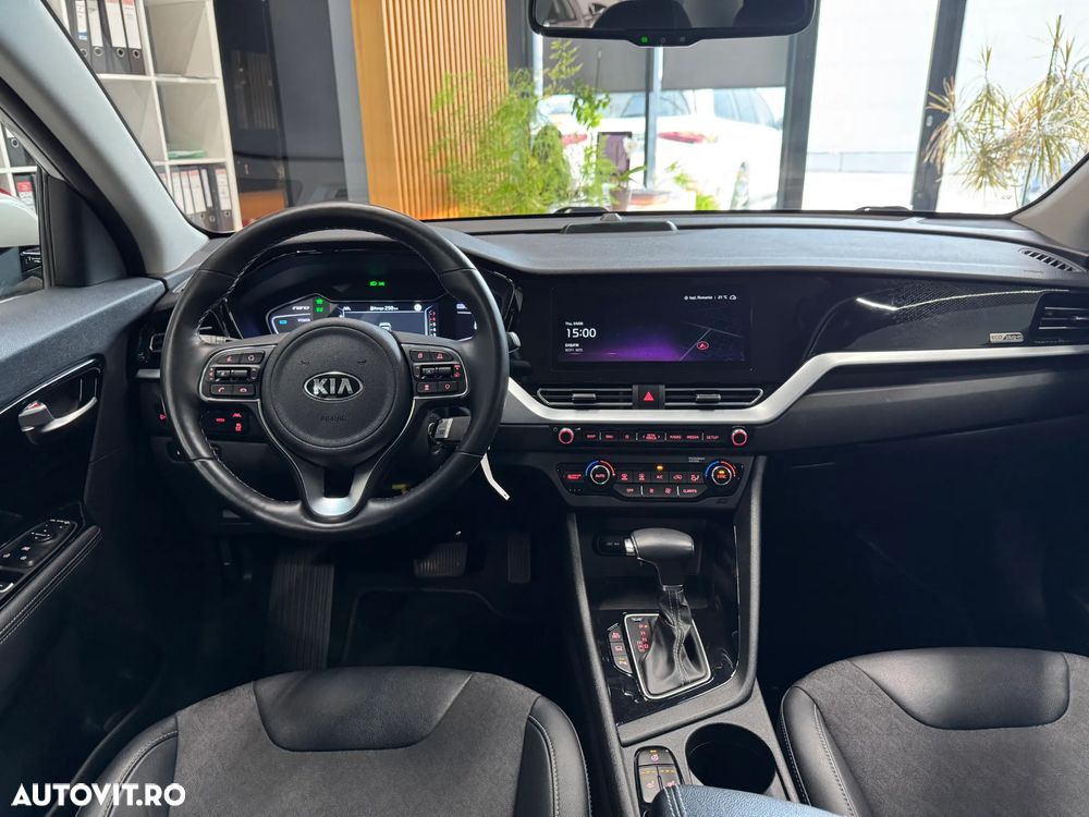Kia Niro 1.6 GDI PHEV 2WD OPF Aut. Vision - 19