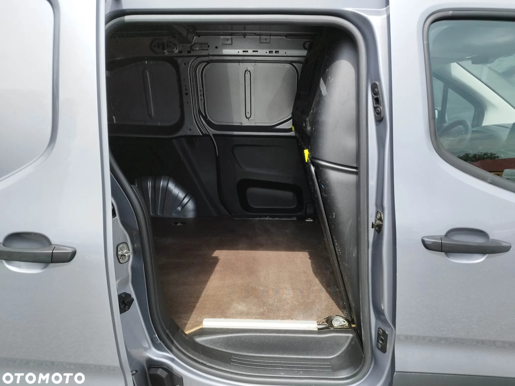 Opel COMBO BLASZAK - 10