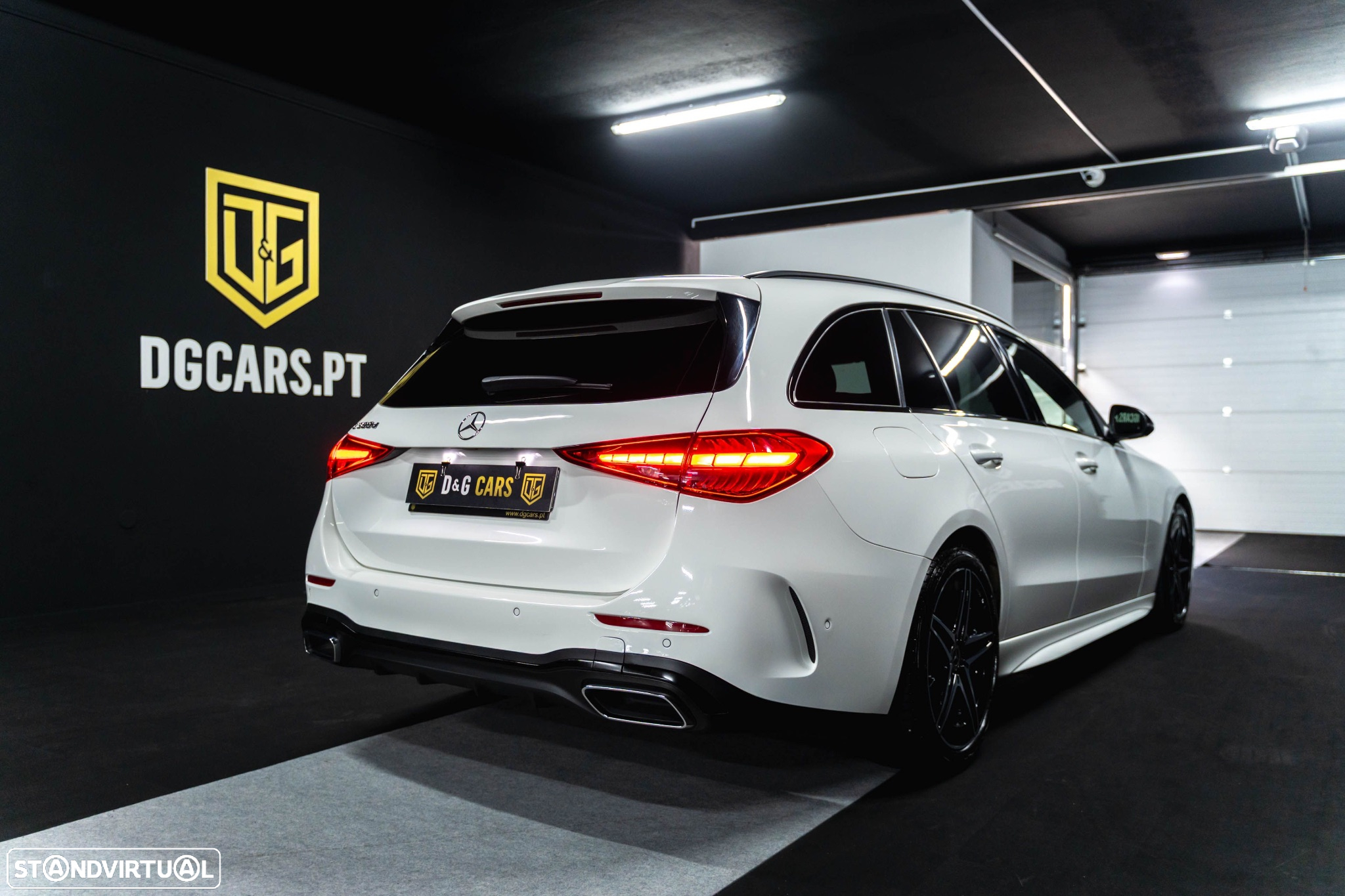 Mercedes-Benz C 300 d AMG Line - 28