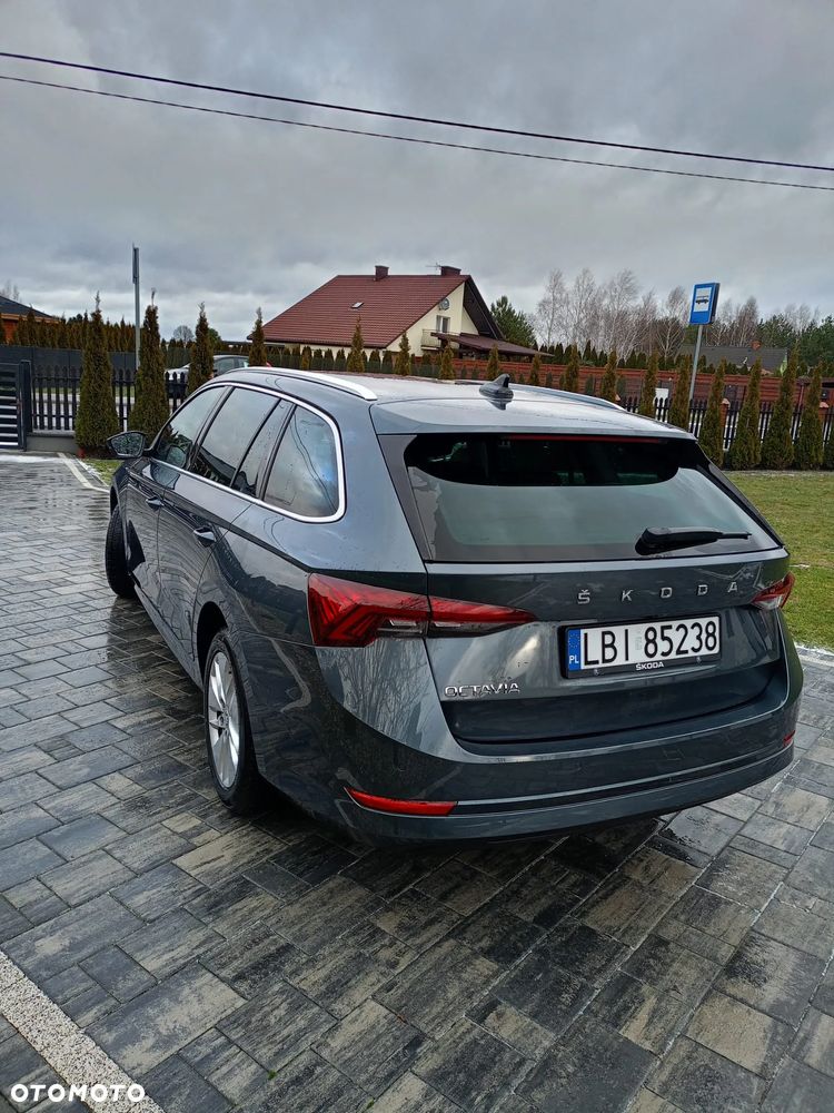 Skoda Octavia 2.0 TDI Tour - 7