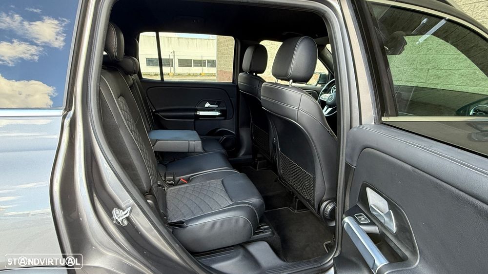 Mercedes-Benz GLB 200 d - 42
