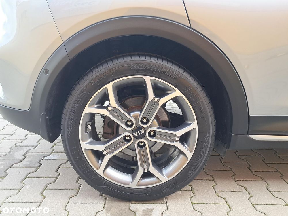 Kia XCeed 1.4 T-GDI L Business Line DCT - 16