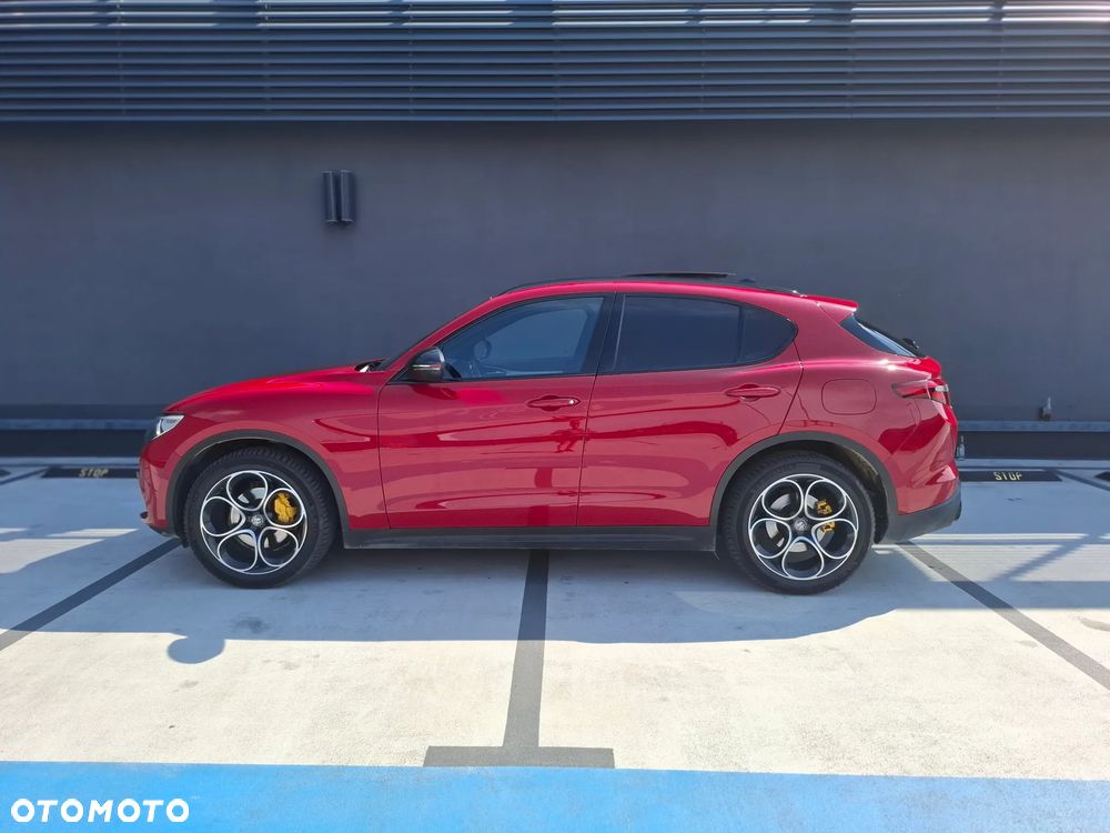 Alfa Romeo Stelvio 2.0 Turbo B-Tech Edition Q4 - 4