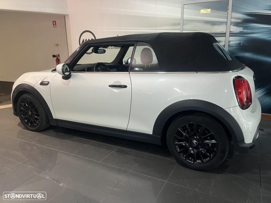 MINI Cabrio Cooper Premium Classic Auto - 11