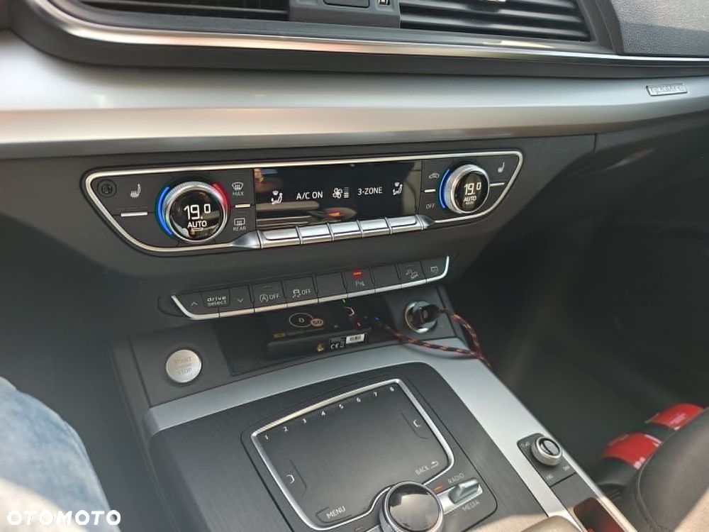 Audi Q5 35 TDI mHEV S tronic - 18