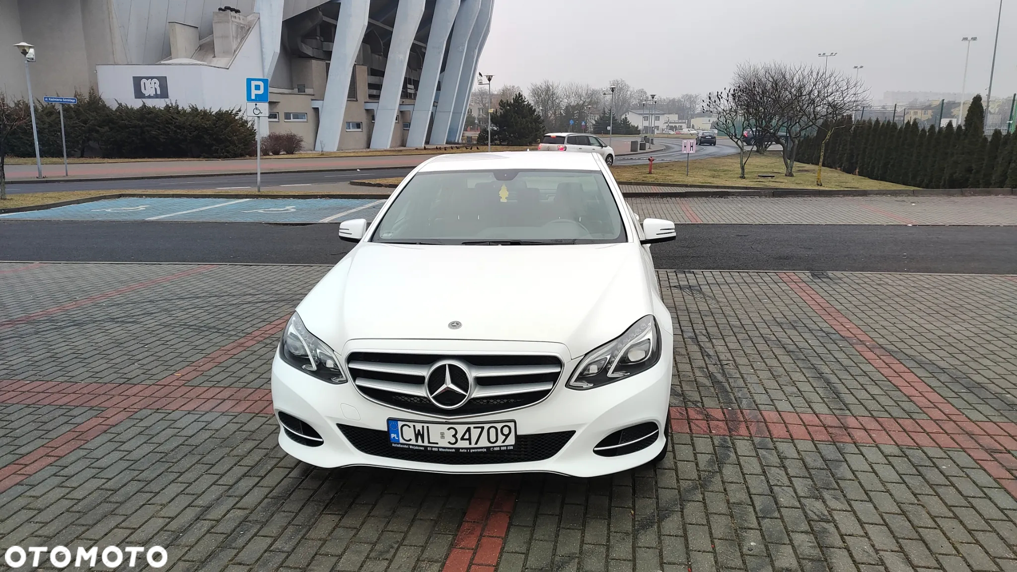 Mercedes-Benz Klasa E 220 BlueTEC 7G-TRONIC Avantgarde - 2