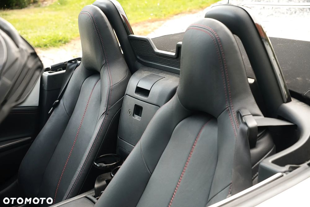 Mazda MX-5 SKYACTIV-G 131 Exclusive-Line - 20