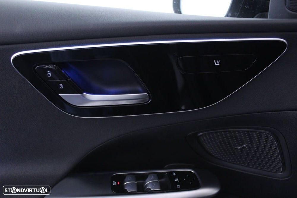 Mercedes-Benz C 300 de Avantgarde - 21