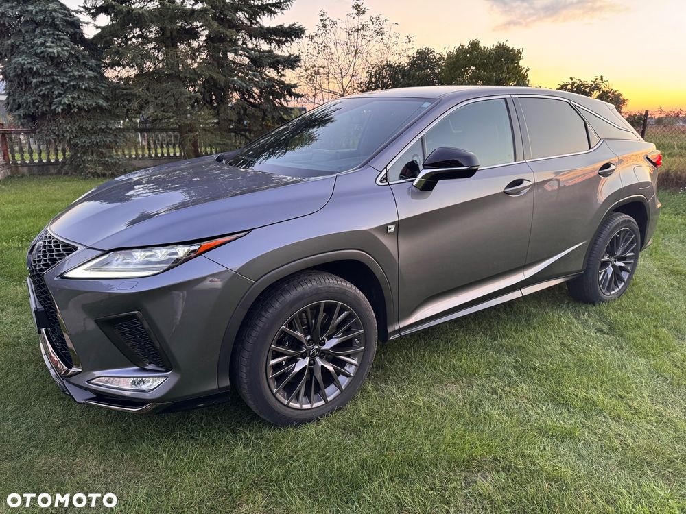 Lexus RX - 9